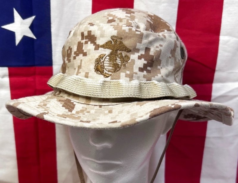 画像1: 米軍実物 デザートマーパットブーニーハット　MEDIUM (1)