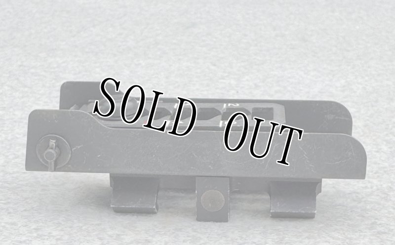 画像8: 米軍実物 M203 グレネードランチャー M4A1 M16A4 20mm RAS用  QD フリップアップ リーフサイト (8)