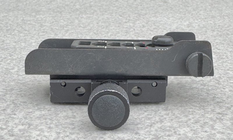 画像6: 米軍実物 M203 グレネードランチャー M4A1 M16A4 20mm RAS用  QD フリップアップ リーフサイト (6)