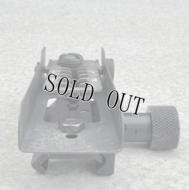 画像5: 米軍実物 M203 グレネードランチャー M4A1 M16A4 20mm RAS用  QD フリップアップ リーフサイト (5)