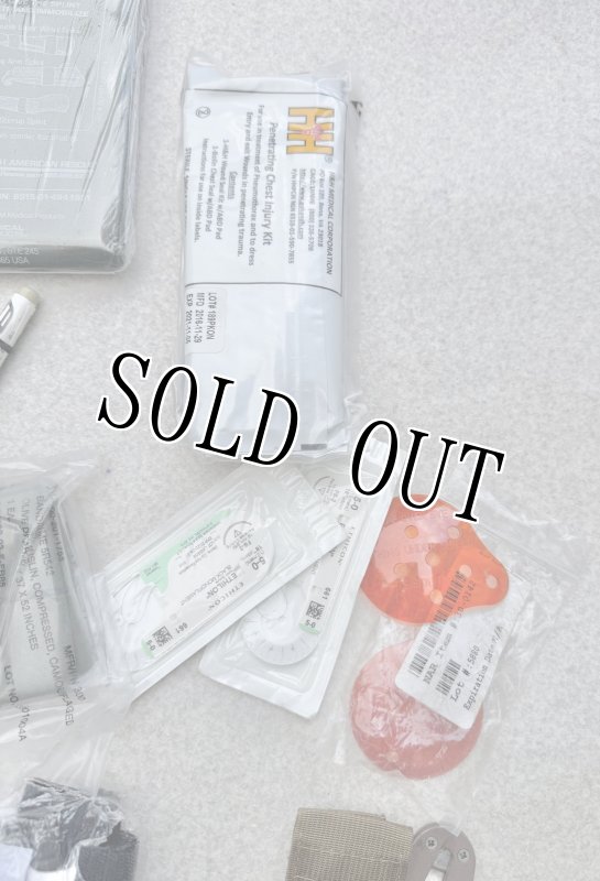 画像6: 米軍実物 コンバット メディカル トラウマ バッグ トラウマキット セット (6)