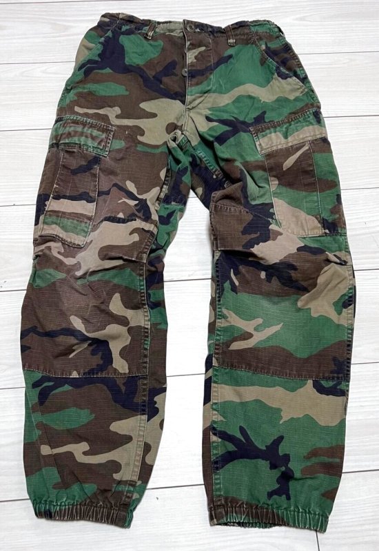 画像1: 米軍実物,ウッドランドカモ　迷彩パンツ　XS-SHORT (1)