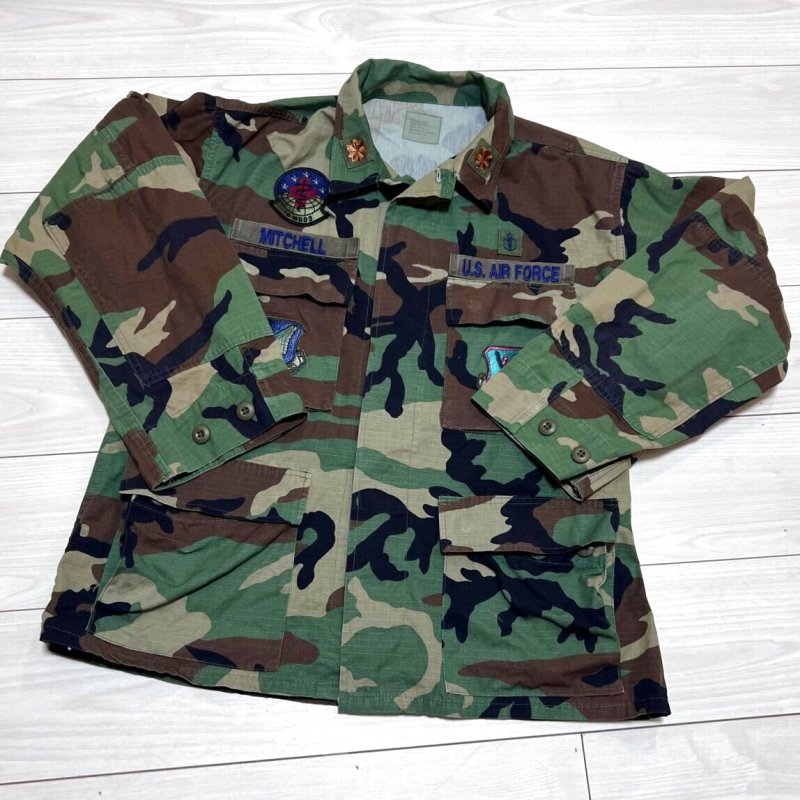 画像1: 米軍実物  U S AIR FORCE ウッドランド 迷彩カモフラージュジャケット　M-X SHORT (1)