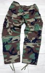 画像1: 米軍実物,ウッドランドカモ　迷彩パンツ　MEDIUM-SHORT (1)