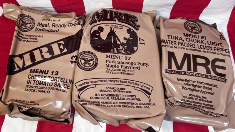 画像1: 米軍実物 2023年検【SOPAKCO】MREレーション/戦闘食 3個セット キャンプ 車中泊 (1)