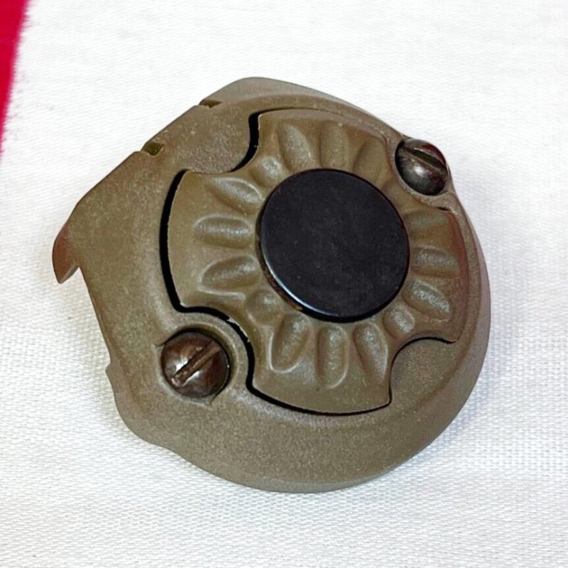 画像1: 米軍実物 STREAMLIGHT ヘルメットマウント サイドワインダー タン (1)