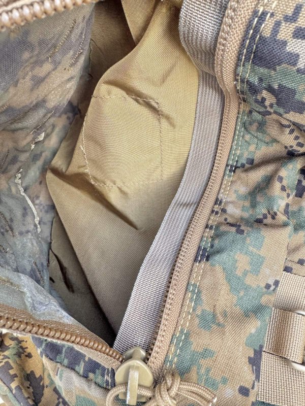 画像13: 米海兵隊実物 ARC'TERYX ピクセル アサルト バックパック (13)