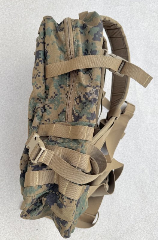 画像8: 米海兵隊実物 ARC'TERYX ピクセル アサルト バックパック (8)