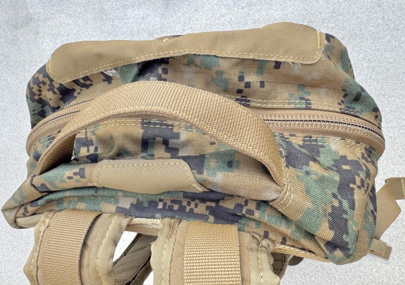 画像10: 米海兵隊実物 ARC'TERYX ピクセル アサルト バックパック (10)