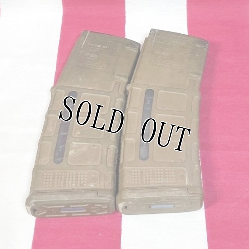 画像2: 米軍実物 MAGPUL PMAG 30 GEN M3 AR-15/M4/M16 30連マガジン   WINDOW 両窓 30rd マグ 5.56mm コヨーテタン　2個セット  (2)