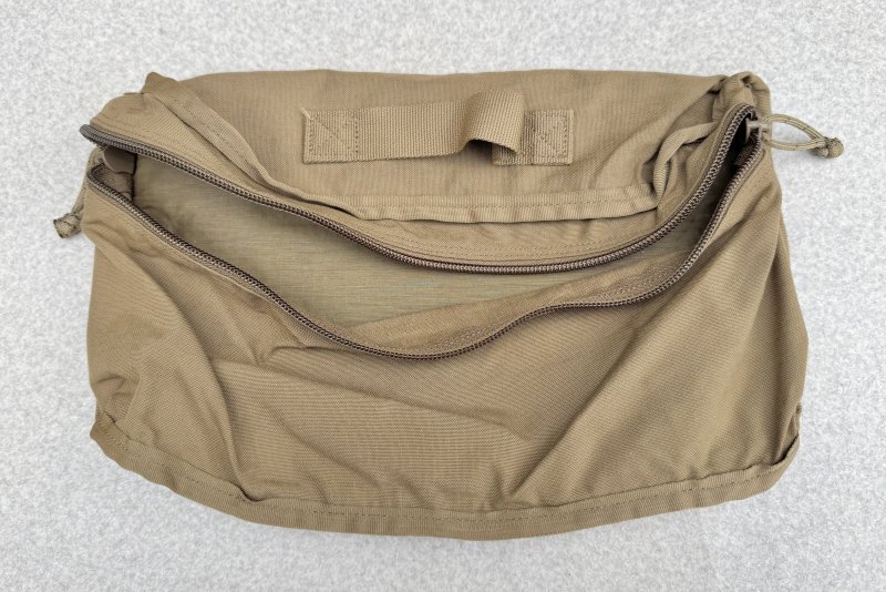 画像1: 米軍実物 USMC (CAS) メディカル ラージ ポーチ (1)