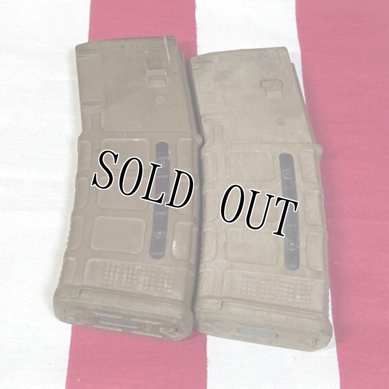 画像1: 米軍実物 MAGPUL PMAG 30 GEN M3 AR-15/M4/M16 30連マガジン   WINDOW 両窓 30rd マグ 5.56mm コヨーテタン　2個セット  (1)