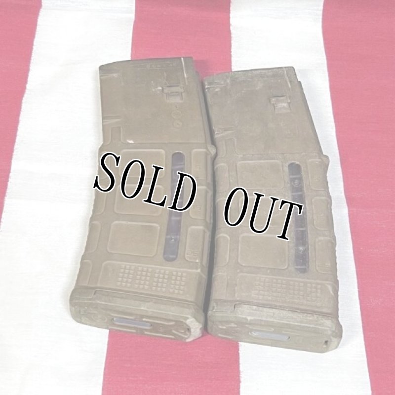 画像1: 米軍実物 MAGPUL PMAG 30 GEN M3 AR-15/M4/M16 30連マガジン   WINDOW 両窓 30rd マグ 5.56mm コヨーテタン　2個セット  (1)