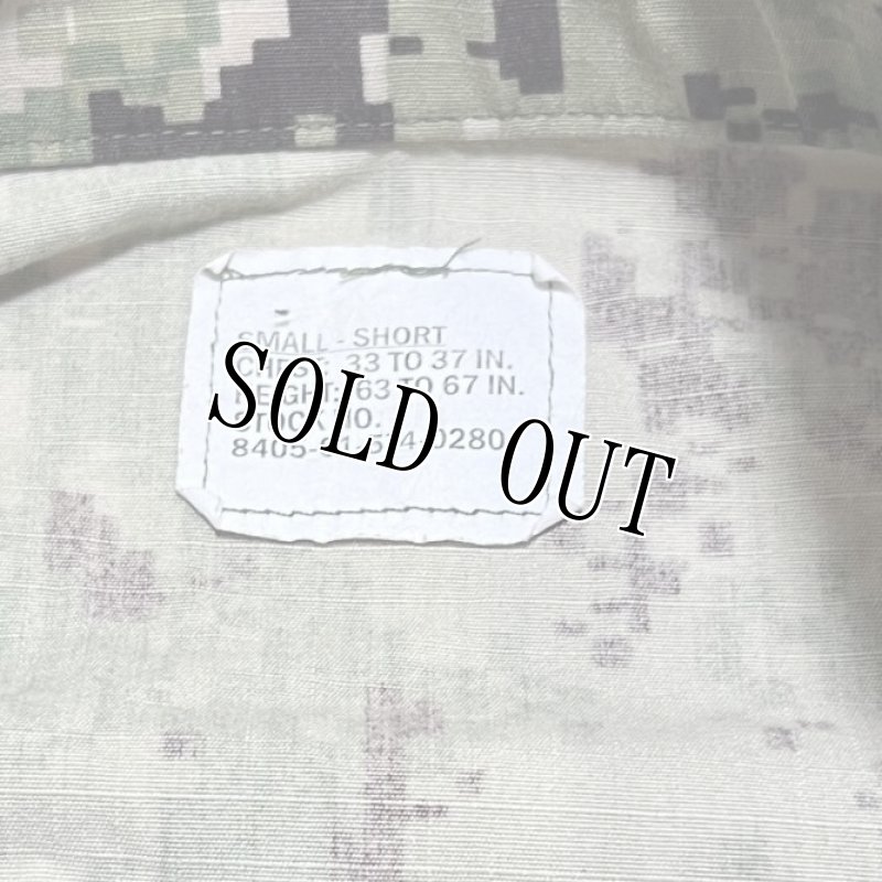 画像4: 米軍実物,US NAVY,　AOR2　NUW　迷彩ジャケット　TYPEIII　SMALL-SHORT (4)