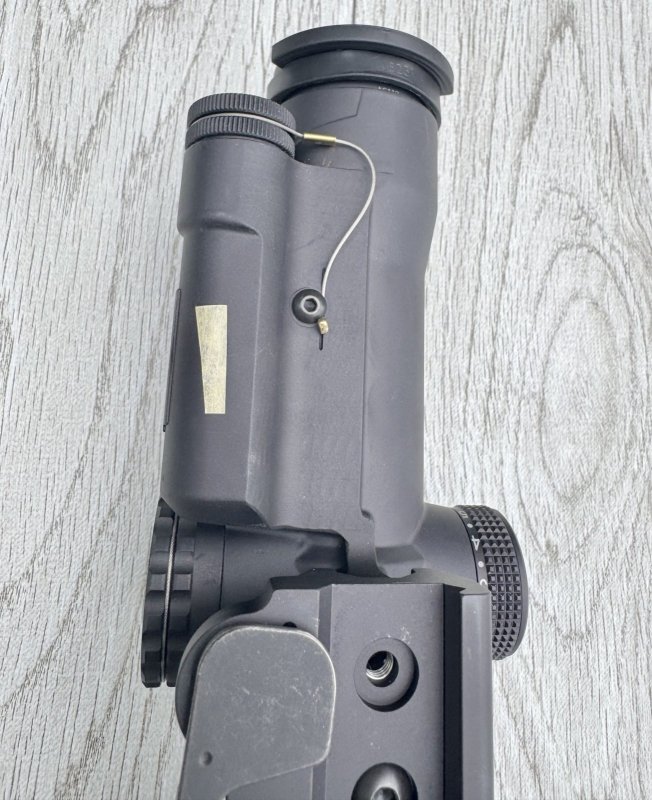 画像19: 米軍実物 Trijicon USMC SCO VCOG 1-8x28mm Red MRAD Tree Reticle Riflescope w/LaRue LT799 Mount, Tenebraex Flip Caps & Soft Case VC18-C-2400012 (19)