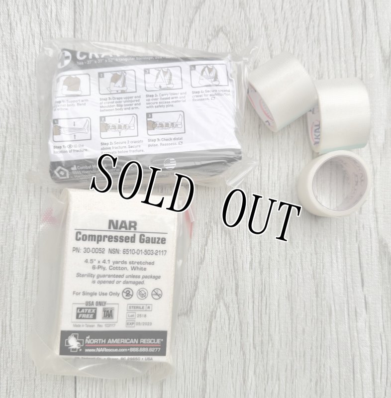 画像3: 米軍実物 ファーストエイドキットセット BOX (3)