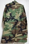 画像3: 米軍実物  U S AIR FORCE ウッドランド 迷彩カモフラージュジャケット　SMALL-X LONG (3)