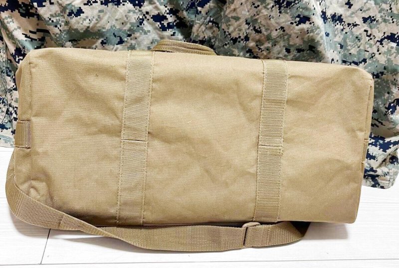 画像4: 米海兵隊放出品 Mercury Tactical Gear コヨーテ ボストンバッグ (4)