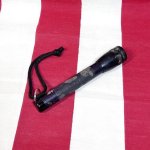 画像1: 米軍放出品 MAG-LITE(マグライト) MINI 懐中電灯   (1)