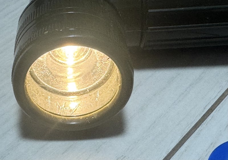 画像4: 米軍放出品 L型ライト  SMALL フラッシュライト カラーフィルター付き (4)