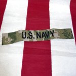 画像1: 米軍実物　U.S.NAVY　ネームテープ ワッペン　AOR2 (1)
