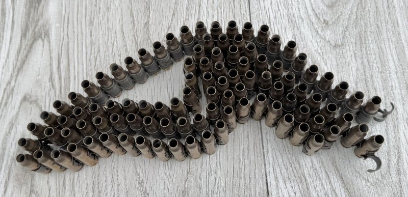 画像7: 米軍実物 薬莢 ダミーカート 100連発 5.56mm ベルトリンク (7)