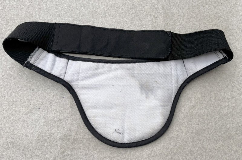 画像5:  米軍放出品  Thunderwear Combo Style Holster (5)