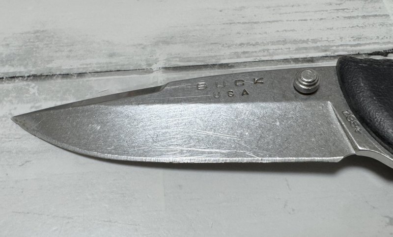 画像2: 米軍放出品 BUCK 折りたたみナイフ バンタム  (2)