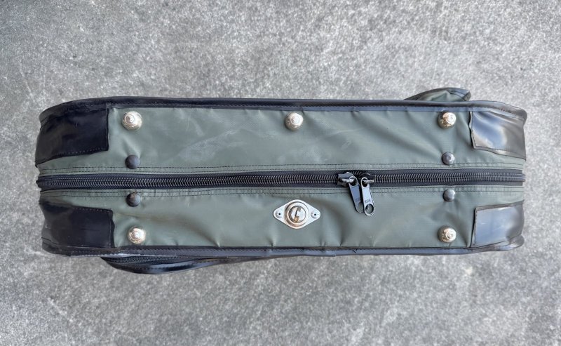 画像6: 米軍実物 ビンテージ SUITCASE FLYERS C.R.DANIELS,INC 1972年 スーツケース (6)