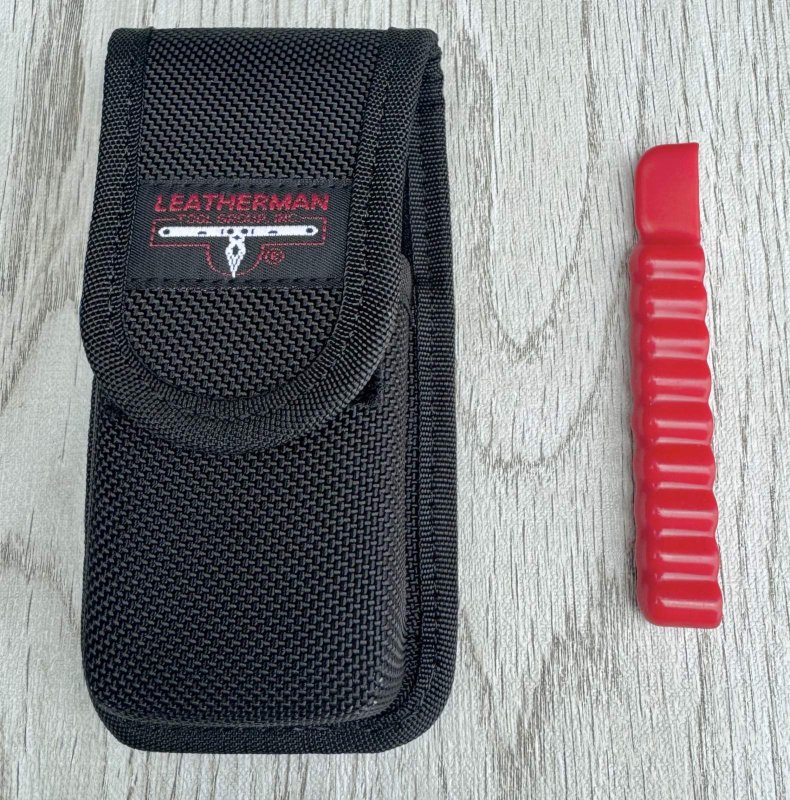 画像4: 米軍放出品. LEATHER MAN.レザーマン　TOOL ポーチ (4)