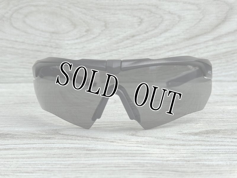 画像2: 海兵隊放出品 CROSSBOW ESSサングラス (2)