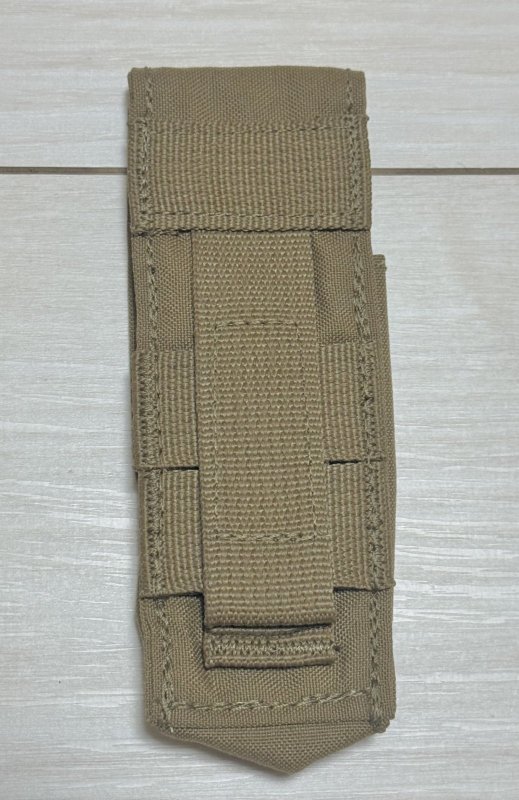 画像2: 米海兵隊放出品 実物 T3 Gear 40mm シングル グレネードポーチ コヨーテ (2)