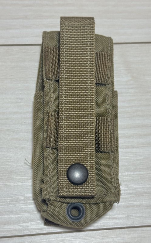 画像3: 米軍実物 EAGLE 40mm シングル グレネードポーチ コヨーテ (3)