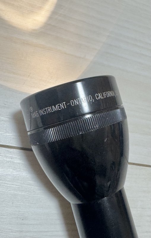 画像3: 米軍放出品 MAG-LITE(マグライト)フラッシュライト 警棒 懐中電灯   (3)