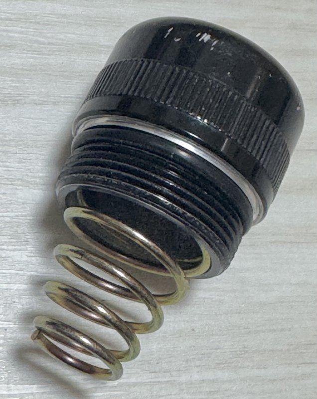 画像7: 米軍放出品 MAG-LITE(マグライト)フラッシュライト 警棒 懐中電灯   (7)