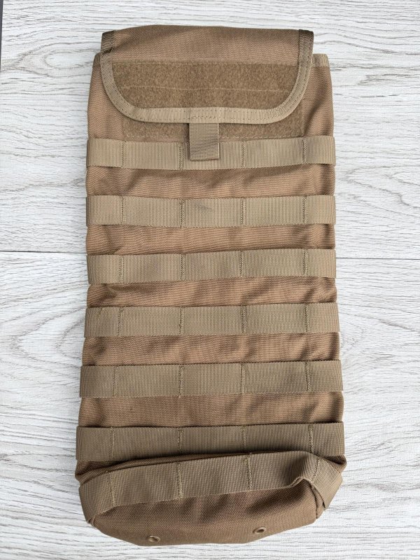 画像1: 米軍放出品 CONDOR ハイドレーションキャリア 2.5L.3L用 コヨーテ　 (1)