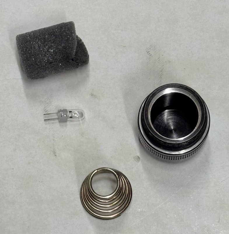 画像8: 米軍放出品 MAG-LITE(マグライト)フラッシュライト 警棒 懐中電灯   (8)