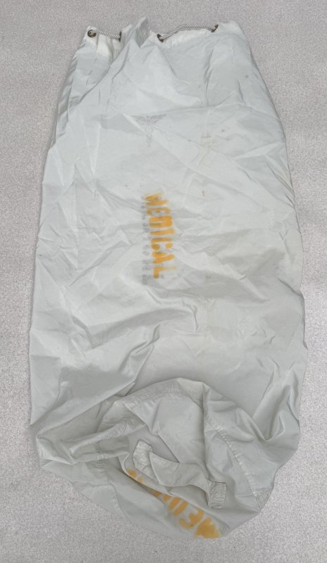 画像1: 米軍実物　メディカル ダッフル バッグ  MEDICAL BAG (1)