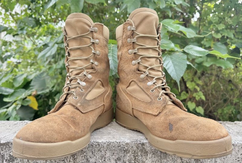 画像1: 米軍実物 McRae FootWear  USMC　ゴアテックス マーパットブーツ 10.5R (1)