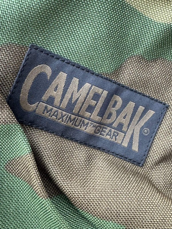 画像6: 米軍実物 CAMELBAK MAXIMUM GEAR MULE 100oz 3L ハイドレーションバックパック USMC (6)