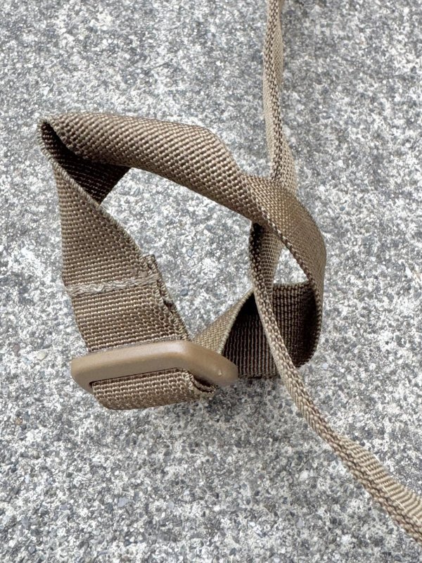 画像2: 米軍実物 TACTICAL TAILOR INC スリング (2)