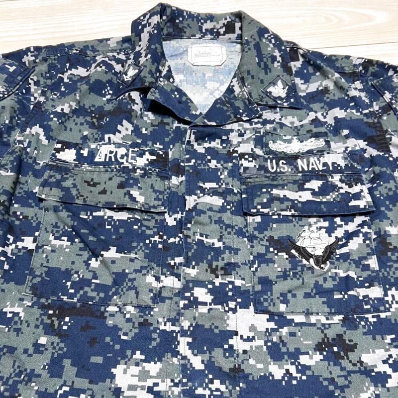 画像2: 米軍実物　US NAVY,　迷彩ジャケット　S-REGULAR (2)