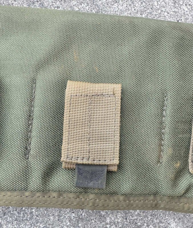 画像6: 米軍実物　EAGLE 40mm グレネード弾ポーチ OD (6)