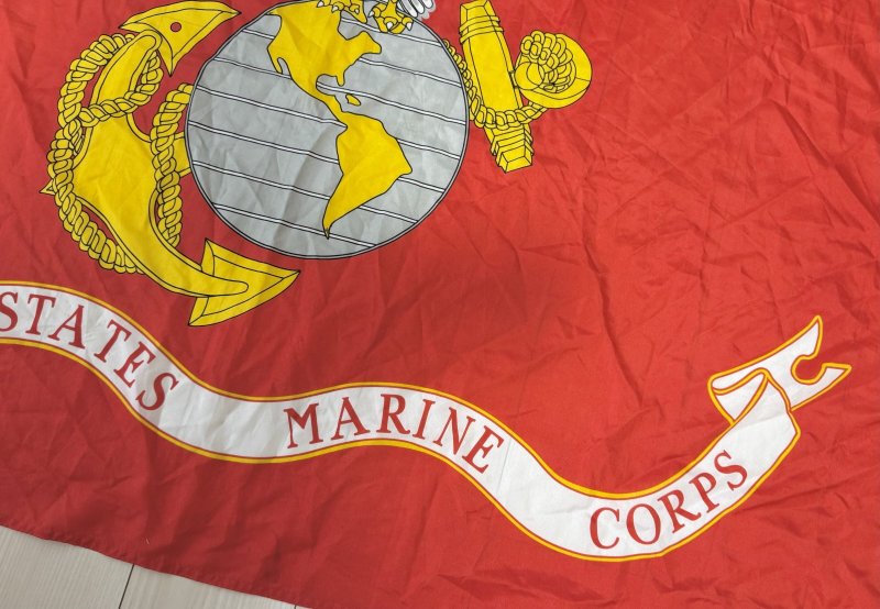 画像4: 米軍放出品　USMCオフィシャル　イーグル＆グローブ アンカー　フラッグ  (4)