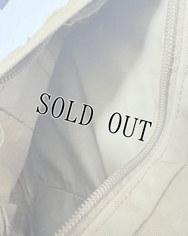 画像11: 米軍放出品 CAMELBAK キャメルバック   ハイドレーションバッグ AMBUSH（アンブッシュ）  (11)