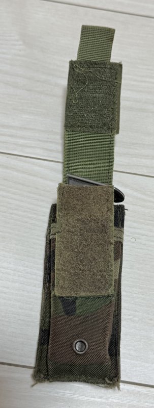画像9: 米軍実物 9mm ベレッタ  マガジン ポーチセット (9)
