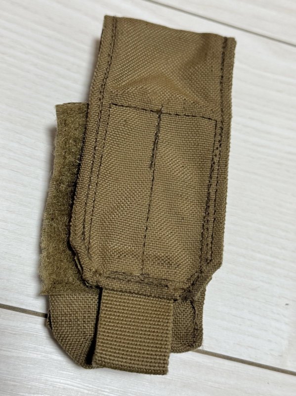 画像2: 米海兵隊実物 40mm グレネードポーチ コヨーテ (2)