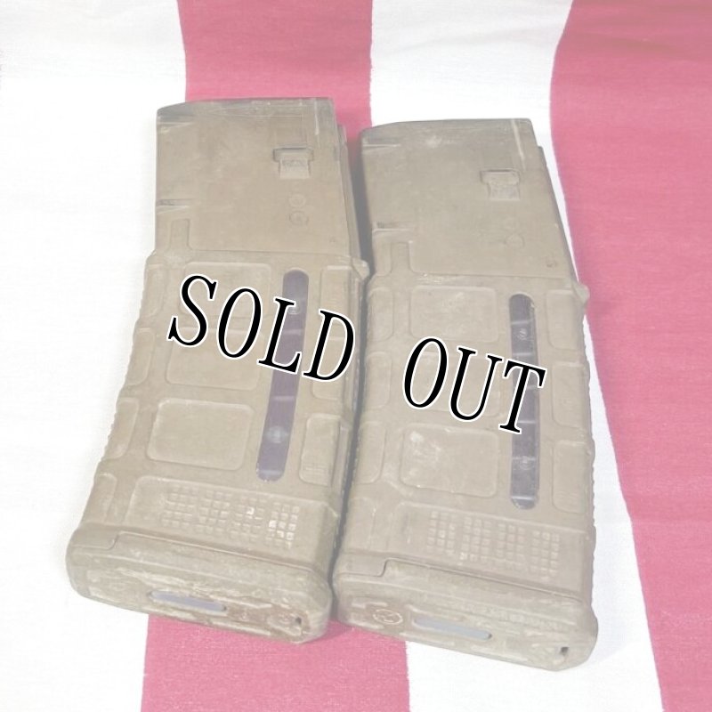画像1: 米軍実物 MAGPUL PMAG 30 GEN M3 AR-15/M4/M16 30連マガジン   WINDOW 両窓 30rd マグ 5.56mm コヨーテタン　2個セット  (1)