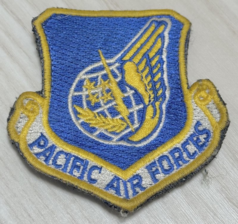 画像1: 米軍実物 PACAF 太平洋空軍 USAF フライトジャケット MA-1 B3 A2 L2 CWU36 (1)