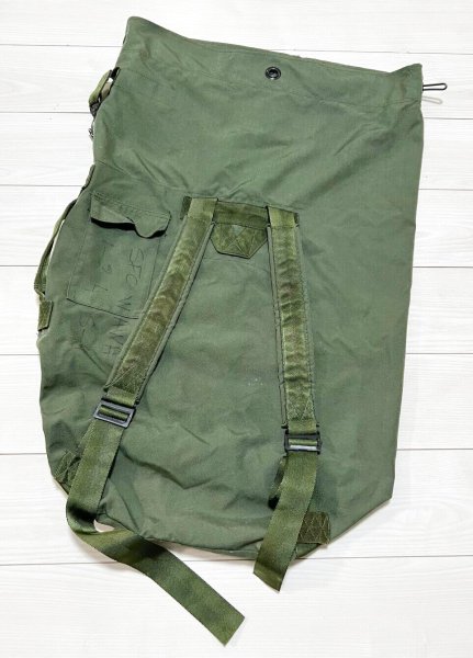 米軍放出品　ダッフルバック Amazon.co.jp: 米軍放出品ダッフルバッグ ミリタリー ボストン